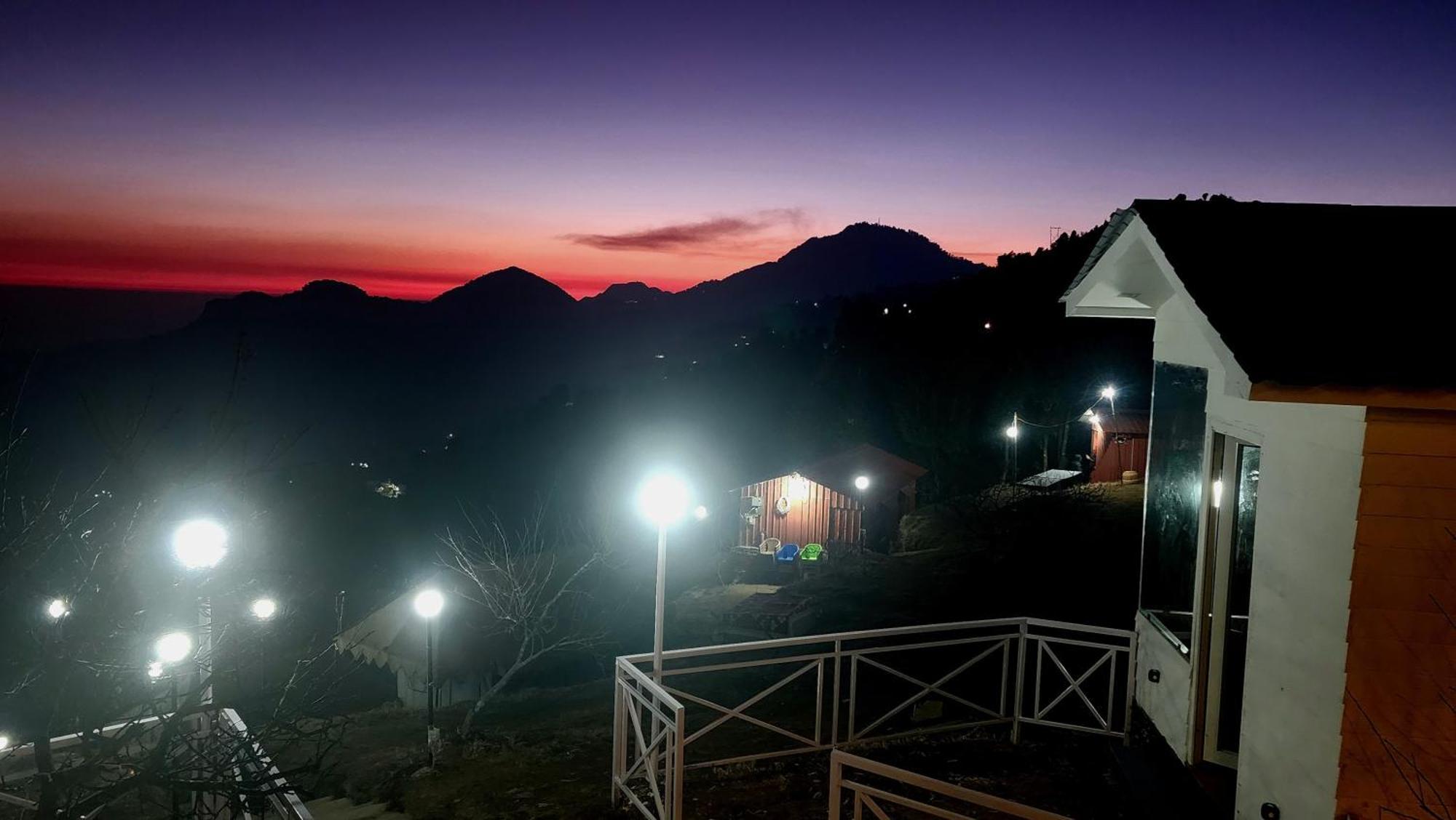 Instaview Kanatal New Tehri Eksteriør bilde