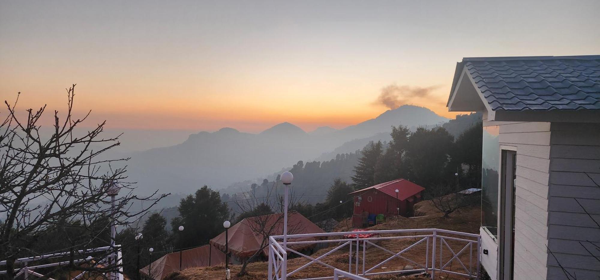 Instaview Kanatal New Tehri Eksteriør bilde