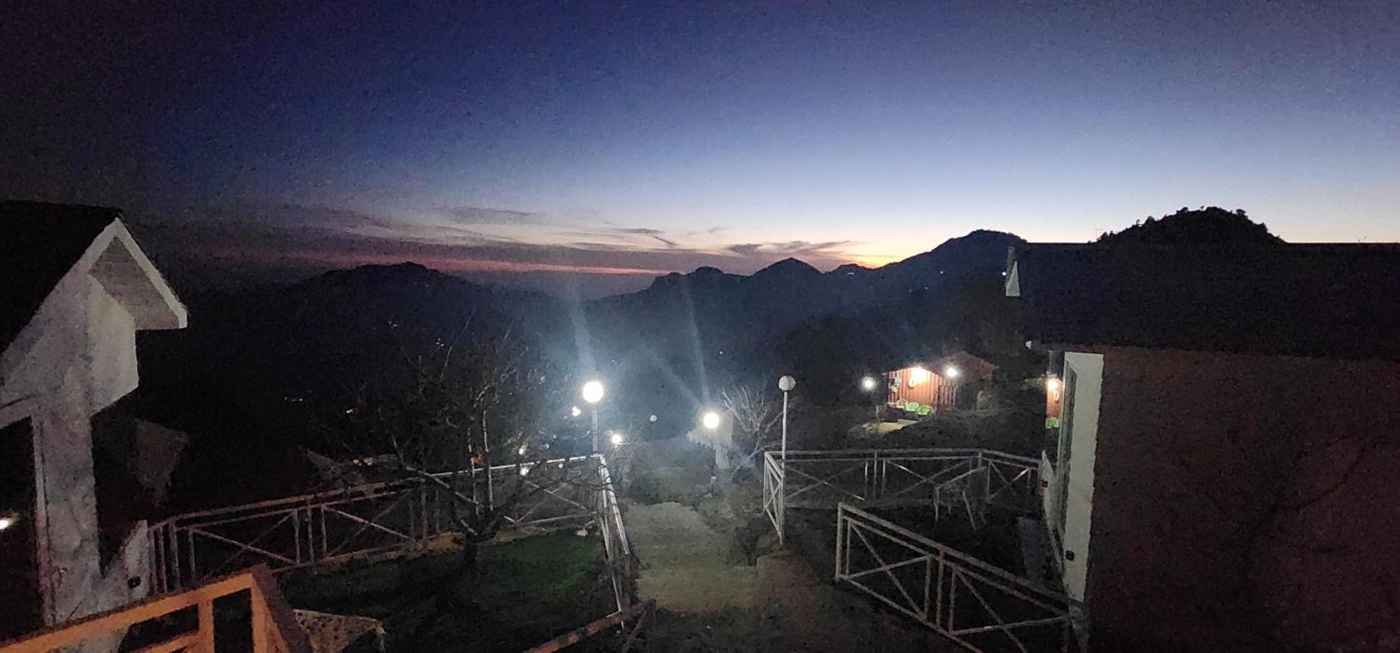 Instaview Kanatal New Tehri Eksteriør bilde