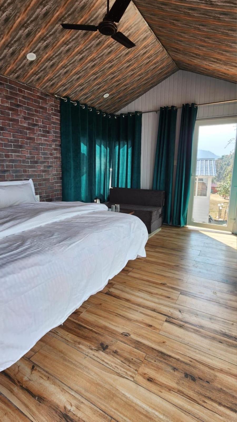 Instaview Kanatal New Tehri Eksteriør bilde